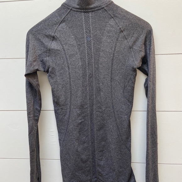 Lululemon quarter zip - Picture 2 of 2